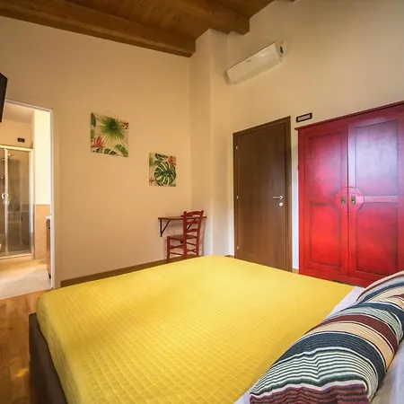 Al Sentiero Bed and breakfast