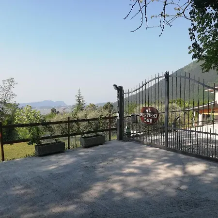 Bed and Breakfast Al Sentiero 4*
