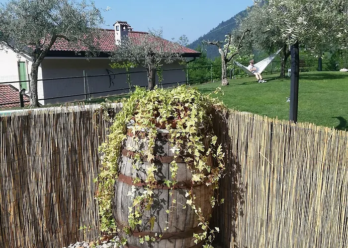 Al Sentiero 4* Caprino Veronese