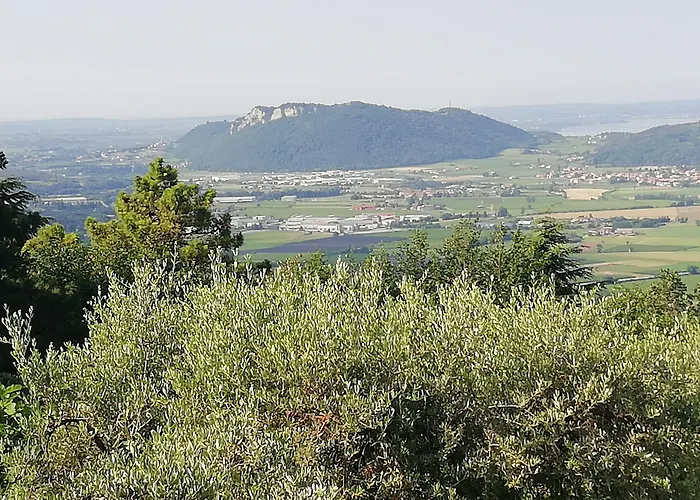 Al Sentiero Caprino Veronese
