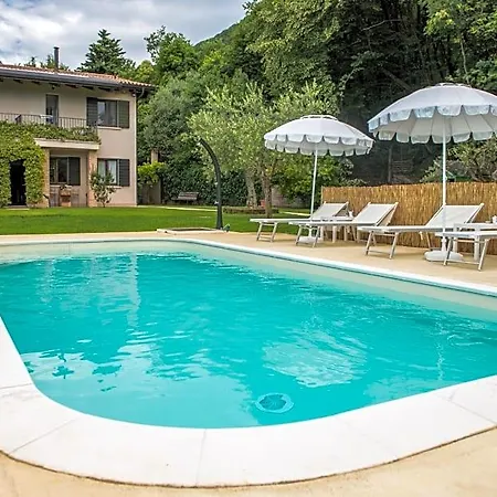 Al Sentiero Bed & Breakfast 4*