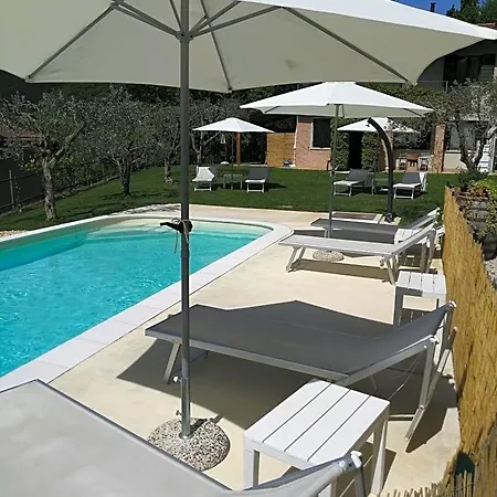 Bed & Breakfast Al Sentiero Caprino Veronese